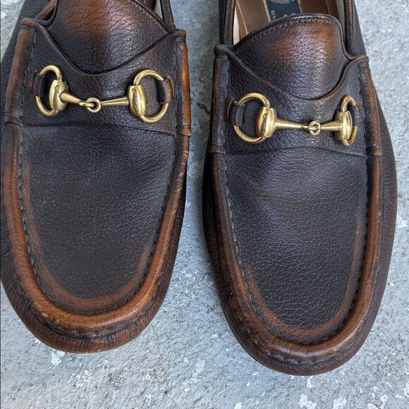 Gucci men’s two tone horse bit loafers - Picture 4 of 8